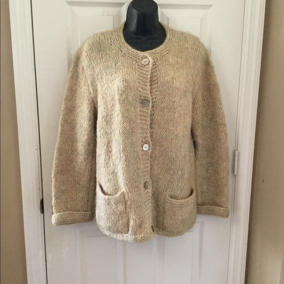 Women’s Hand Knit Sweater Size L - Picture 5 of 8